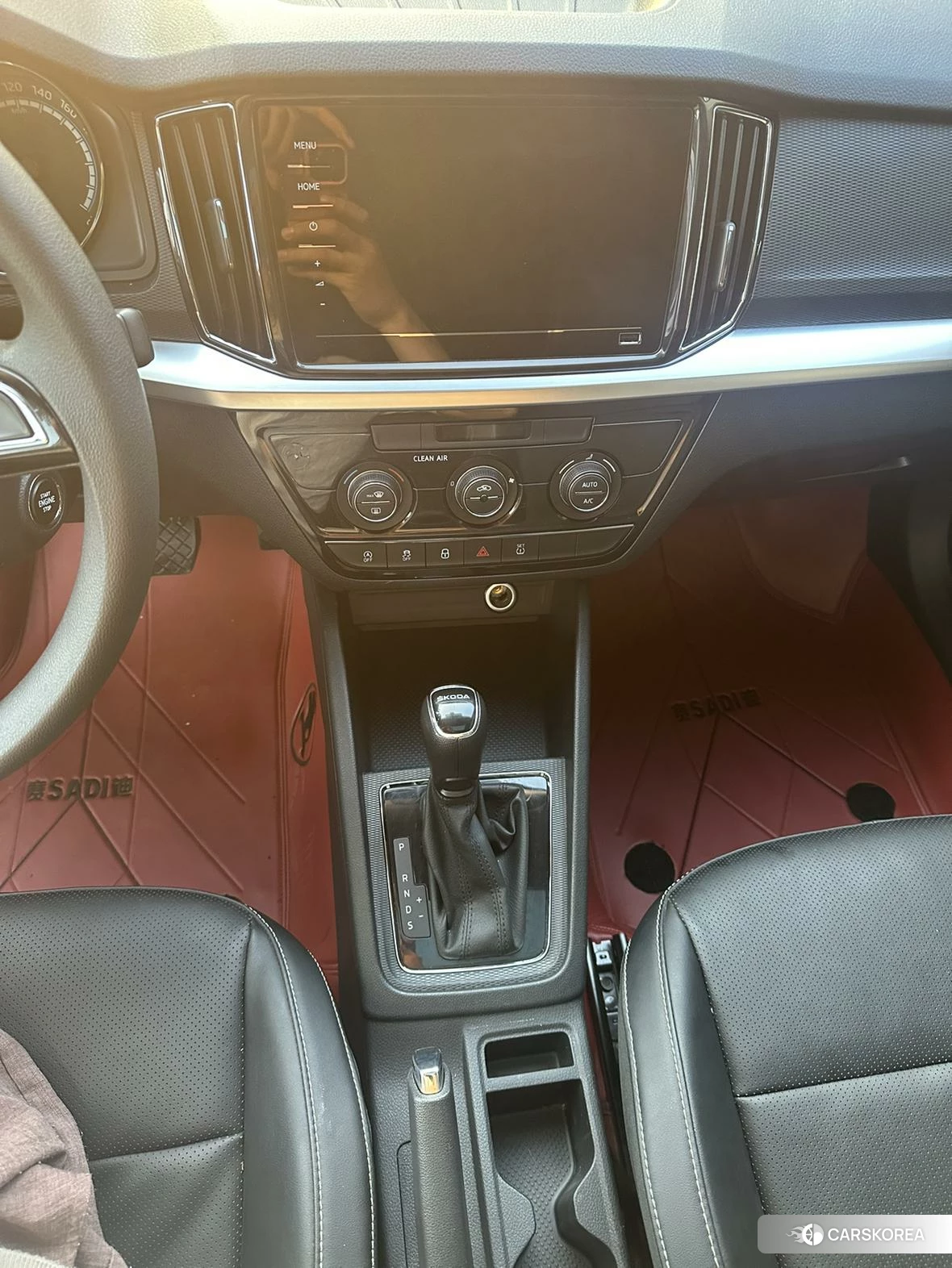 Skoda Komick 2022 Белый из Китая, фото 3