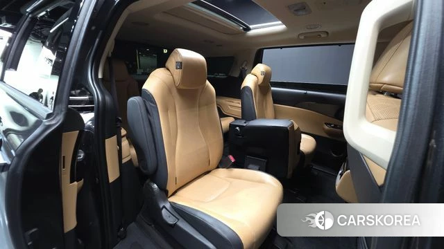 Kia Carnival 4th generation 2023 Серый из Кореи, фото 3