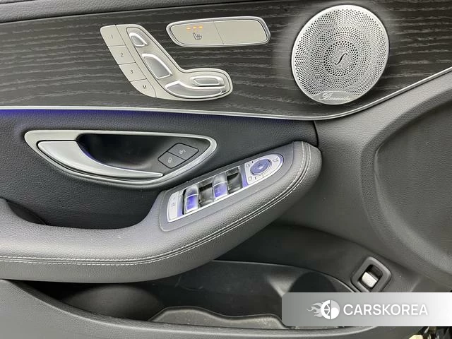 Mercedes-Benz Class C 2021 Зеленый из Китая, фото 3