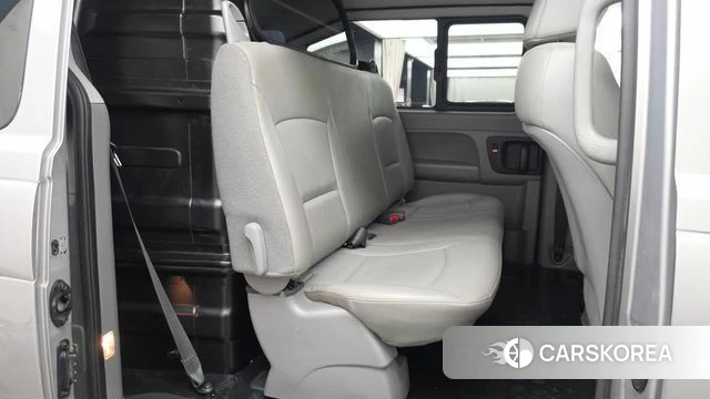 Hyundai The New Grand Starex 2018 Серебристо-серый из Кореи, фото 3