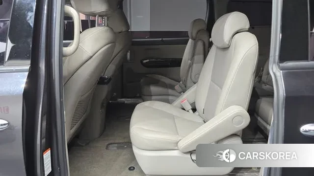 Kia The New Carnival 2019 Серый из Кореи, фото 3