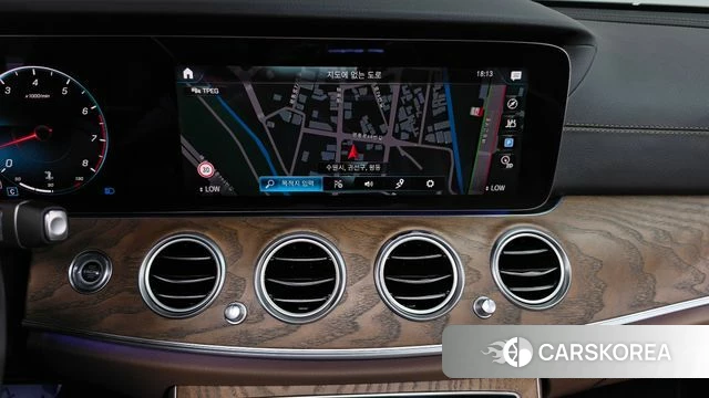 Mercedes-Benz E-Class W213 2022 Белый из Кореи, фото 3