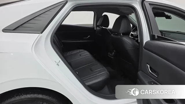 Hyundai Avante (CN7) 2022 Белый из Кореи, фото 3