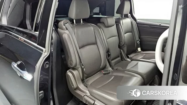 Honda Odyssey 2019 Черный из Кореи, фото 3