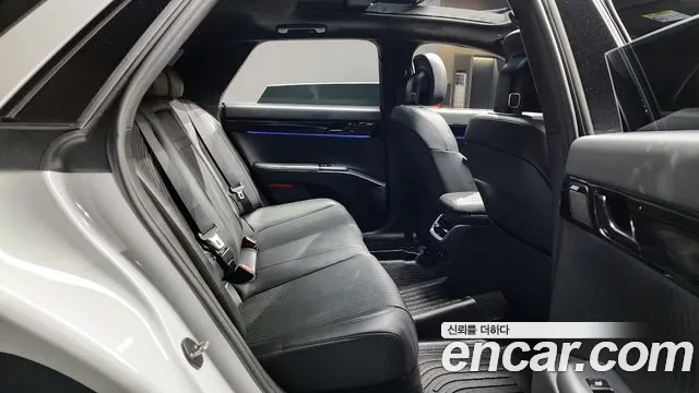 Hyundai Grandeur (GN7) id 2712042 из Кореи 3