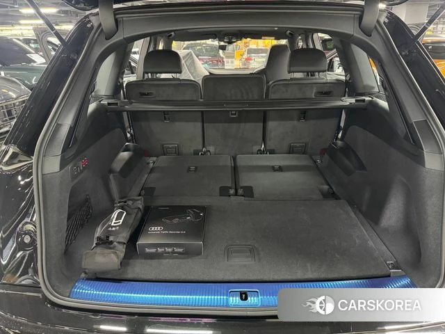 Audi Q7 (4M) 2026 Черный из Кореи, фото 3