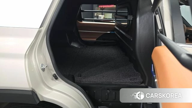 Ssangyong The New Torres 2024 Коричневый из Кореи, фото 3