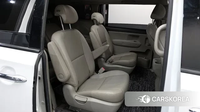 Kia The New Carnival 2019 Белый из Кореи, фото 3