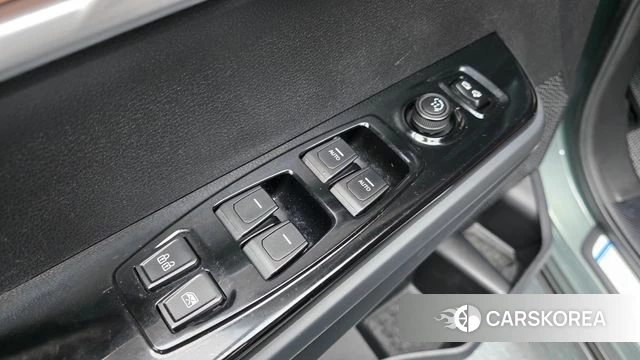 Ssangyong Torres 2024 Зеленый из Кореи, фото 3