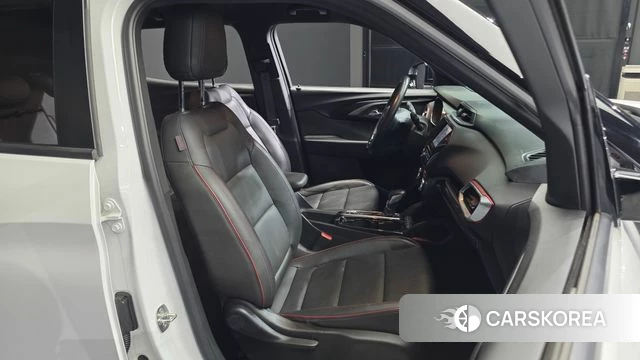 Chevrolet (GM Daewoo) Trailblazer 2020 Белый из Кореи, фото 3