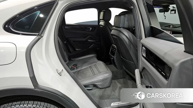 Porsche Cayenne (PO536) 2020 Серебристо-серый из Кореи, фото 3