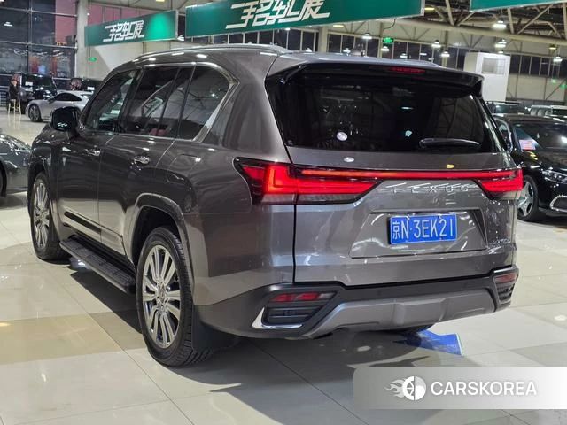 Lexus LX 2024 Темно-серый из Китая, фото 3