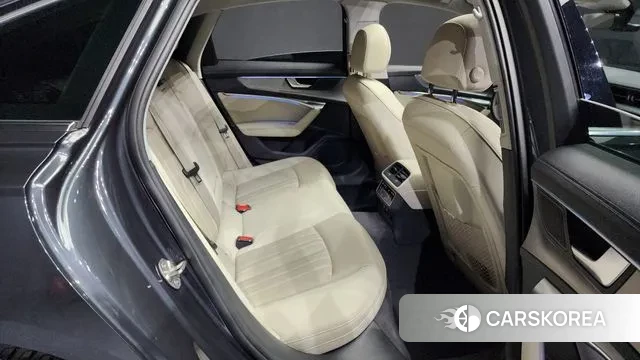 Audi A6 (C8) 2023 Серый из Кореи, фото 3