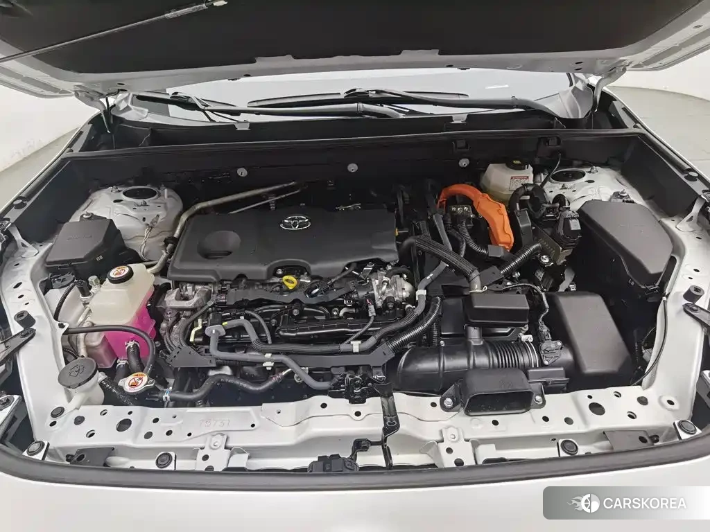 Toyota Wildlander 2023 Белый из Китая, фото 3