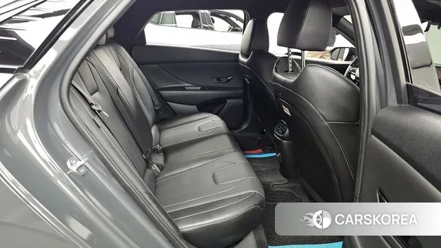 Hyundai The New Avante (CN7) 2023 Серый из Кореи, фото 3