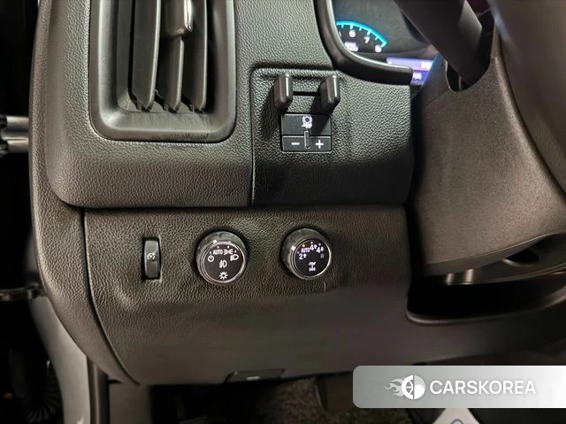 Chevrolet (GM Daewoo) Real New Colorado 2020 Серебристо-серый из Кореи, фото 3