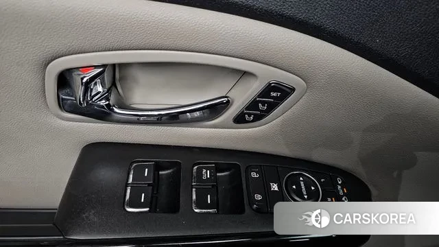 Kia The New Carnival 2019 Белый из Кореи, фото 3