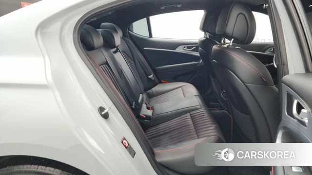 Genesis G70 2018 Белый из Кореи, фото 3