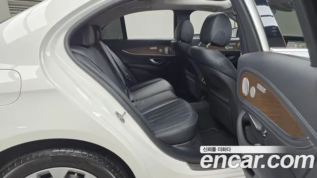 Mercedes-Benz E-Class W213 id 2881438 из Кореи 3