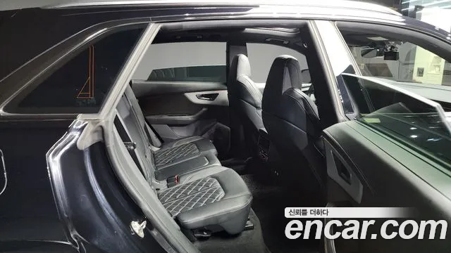 Audi Q8 (4M) id 2688162 из Кореи 3