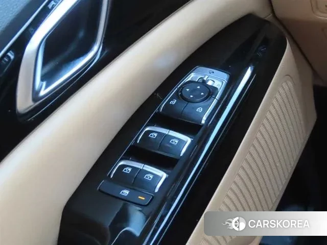 Kia Carnival 4th generation 2022 Белый из Кореи, фото 3