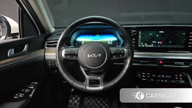 Kia K5 3rd generation 2023 Белый из Кореи, фото 3