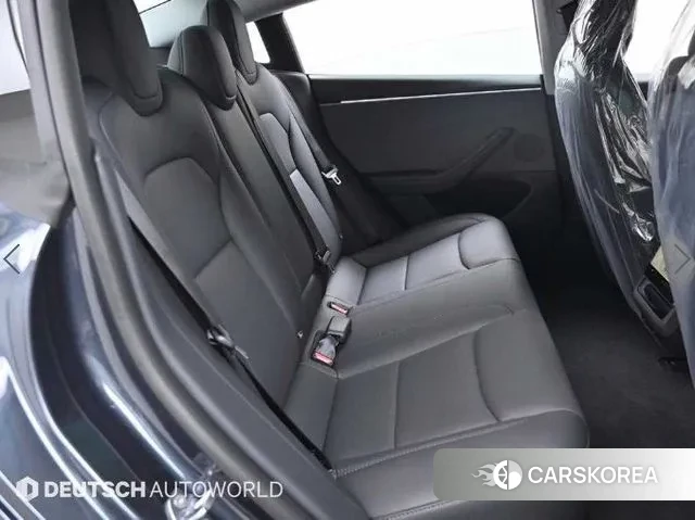 Tesla Model 3 2025 Синий из Кореи, фото 3