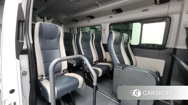 Hyundai Solati 2022 Белый из Кореи, фото 3