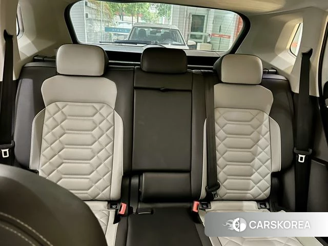 Volkswagen Tanyue 2023 Белый из Китая, фото 3