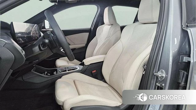 BMW 1 Series (F70) 2025 Серый из Кореи, фото 3