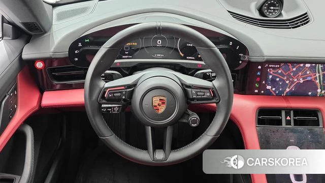 Porsche Taycan 2023 Белый из Кореи, фото 3