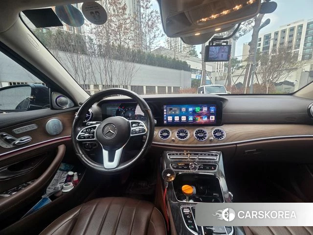 Mercedes-Benz E-Class W213 2018 Черный из Кореи, фото 3