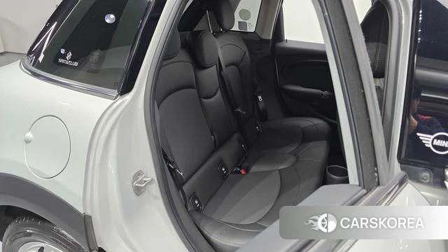 Mini Cooper 2021 Серебряный из Кореи, фото 3