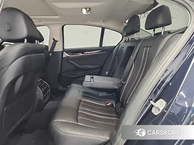 BMW 5 Series (G30) 2018 Синий из Кореи, фото 3