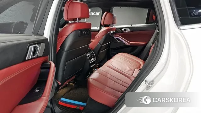 BMW X6 (G06) 2021 Белый из Кореи, фото 3