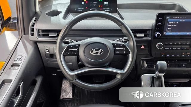 Hyundai Staria 2024 Желтый из Кореи, фото 3