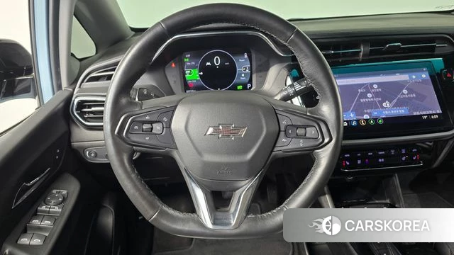 Chevrolet (GM Daewoo) New Bolt EV 2022 Светло-серебряный цвет из Кореи, фото 3