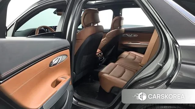 Genesis GV70 2022 Серый из Кореи, фото 3