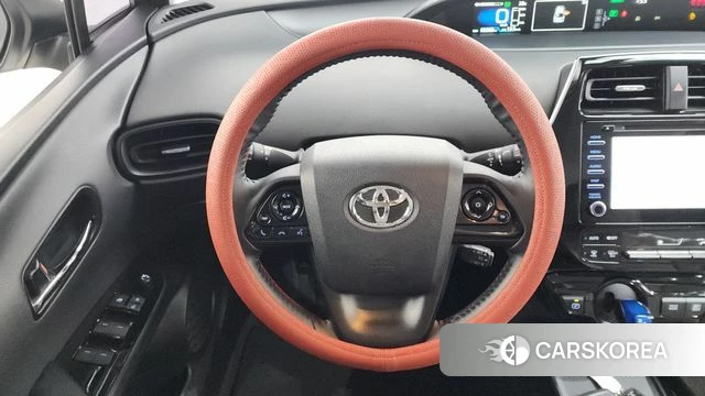 Toyota Prius 4th Generation 2019 Белый из Кореи, фото 3
