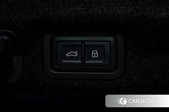 Audi A7L 2024 Черный из Китая, фото 3