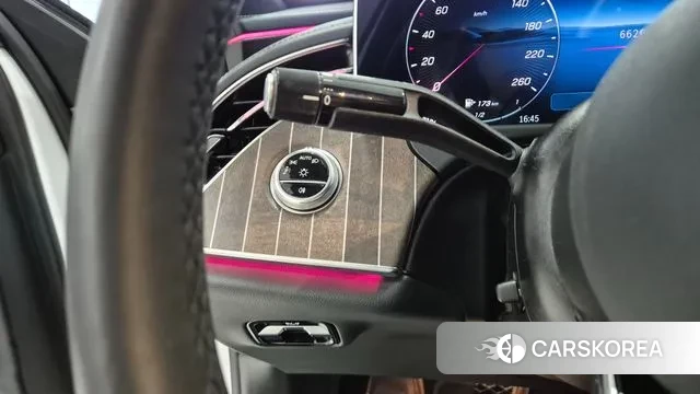 Mercedes-Benz E-Class W214 2025 Белый из Кореи, фото 3