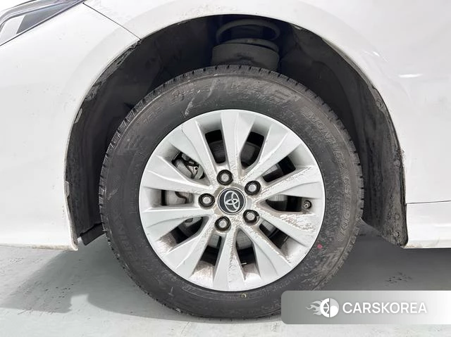 Toyota Corolla 2023 Белый из Китая, фото 3