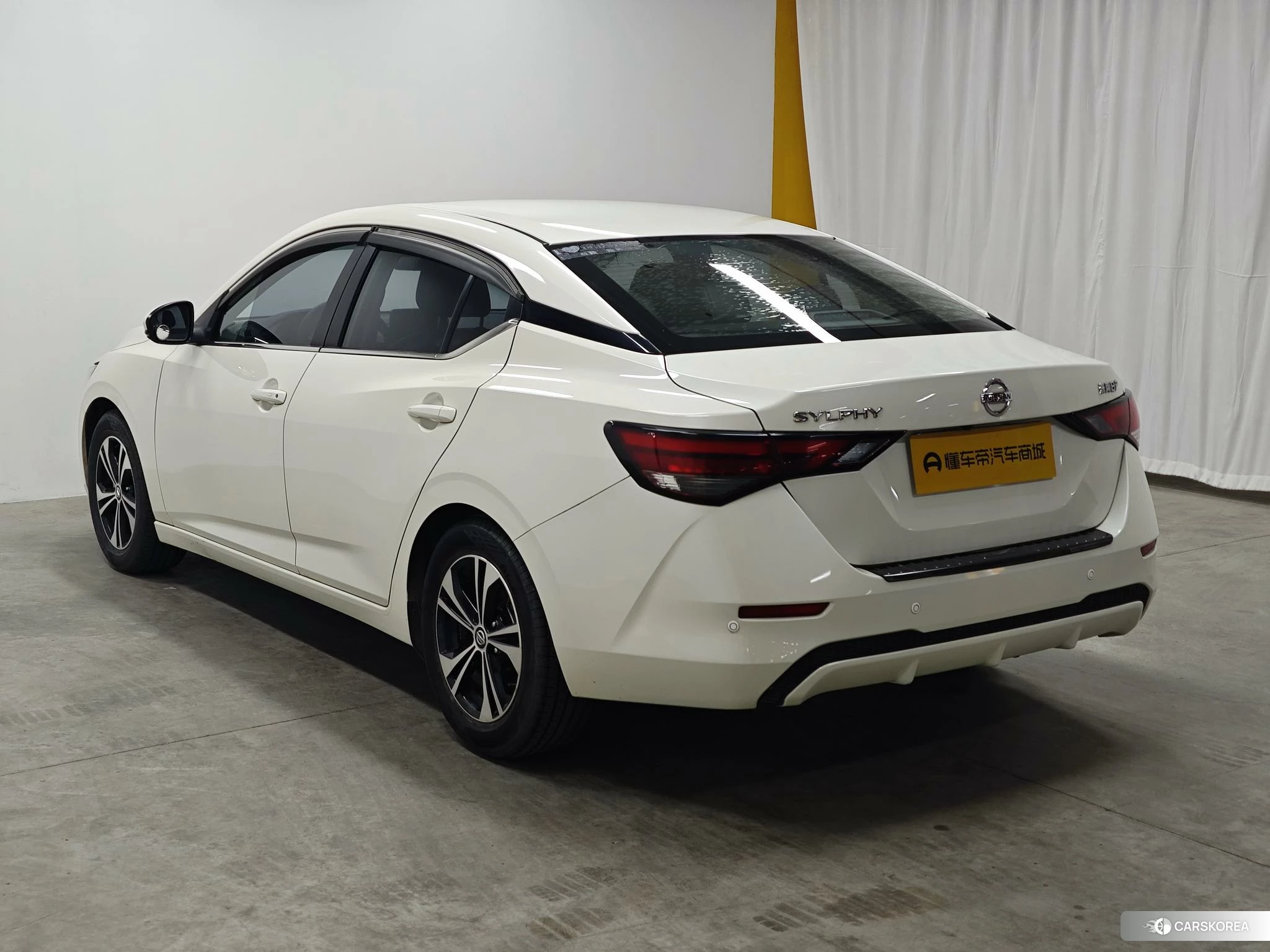 Nissan Xuan Yi 2020 Белый из Китая, фото 3