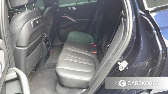 BMW X6 (G06) 2023 Черный из Кореи, фото 3