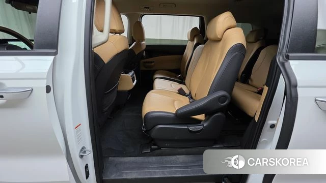 Kia Carnival 4th generation 2022 Белый из Кореи, фото 3