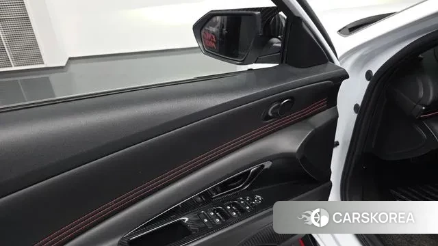 Hyundai The New Avante (CN7) 2024 Белый из Кореи, фото 3