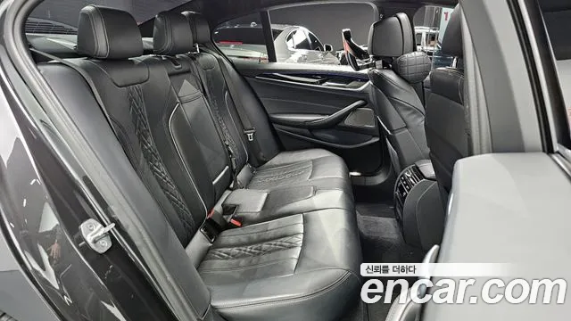 BMW 5 Series (G30) 2020 Серый из Кореи, фото 3