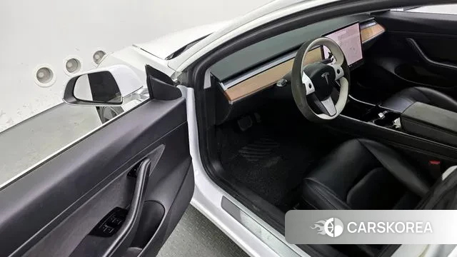 Tesla Model 3 2020 Белый из Кореи, фото 3