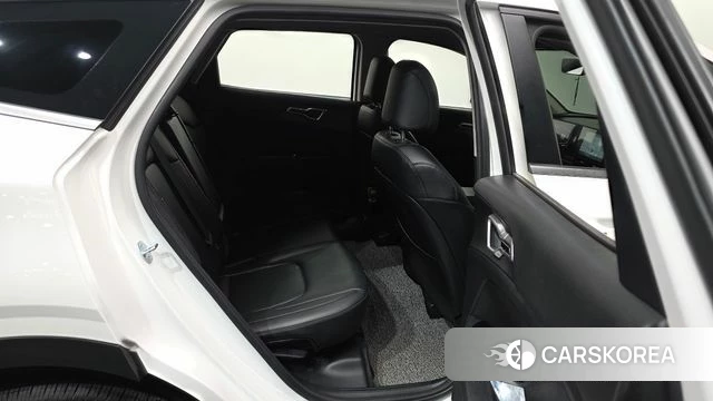 Kia Sportage 5th Generation 2023 Белый из Кореи, фото 3