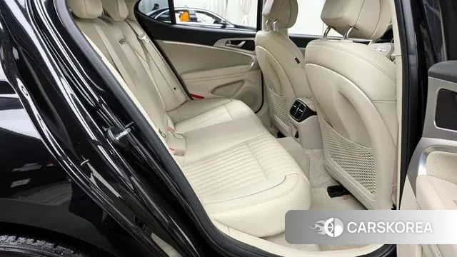 Genesis The New G70 2021 Черный из Кореи, фото 3